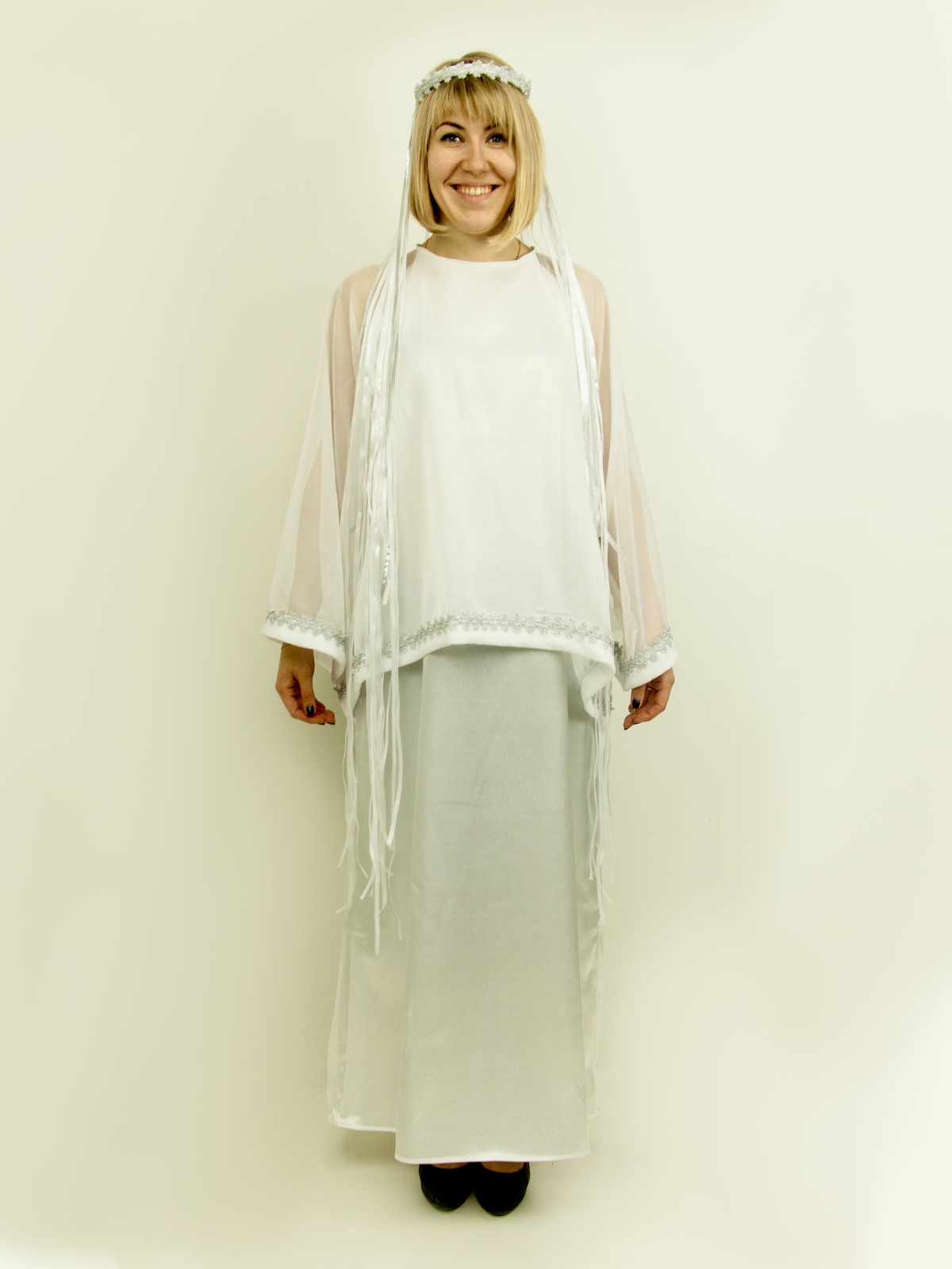 Зима (женский): платье + головной убор