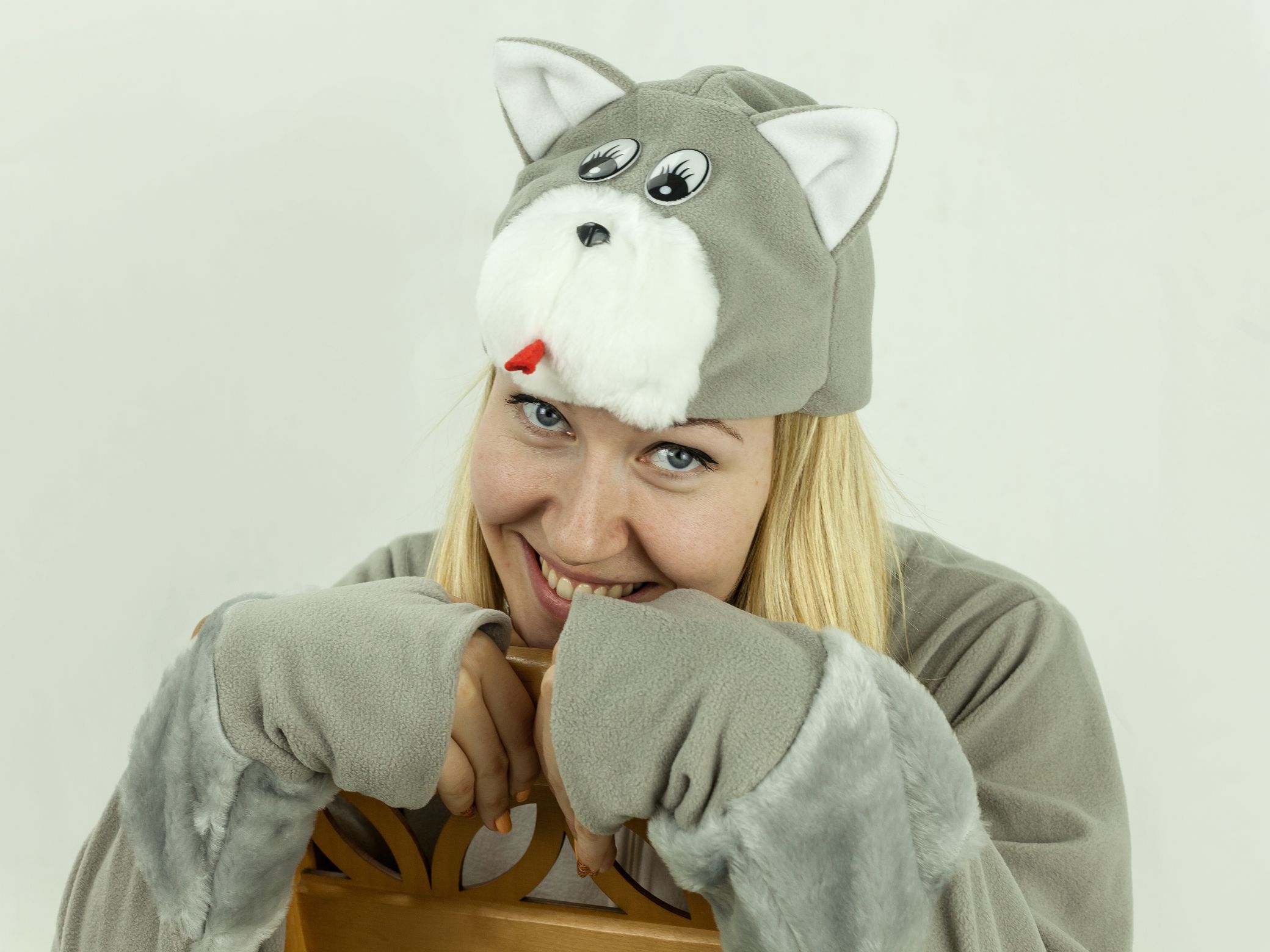 Кот (комбинезон + шапочка)