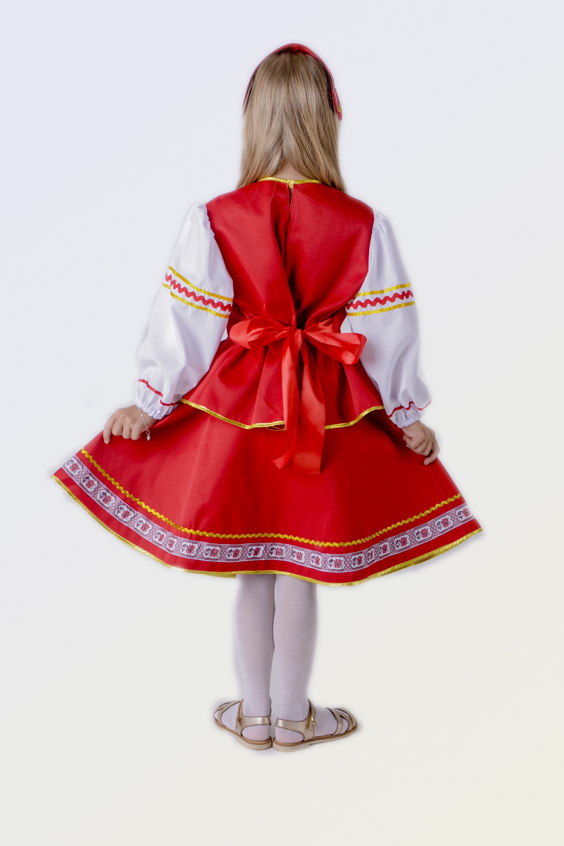 Казачка (юбка, жакет, головной убор)