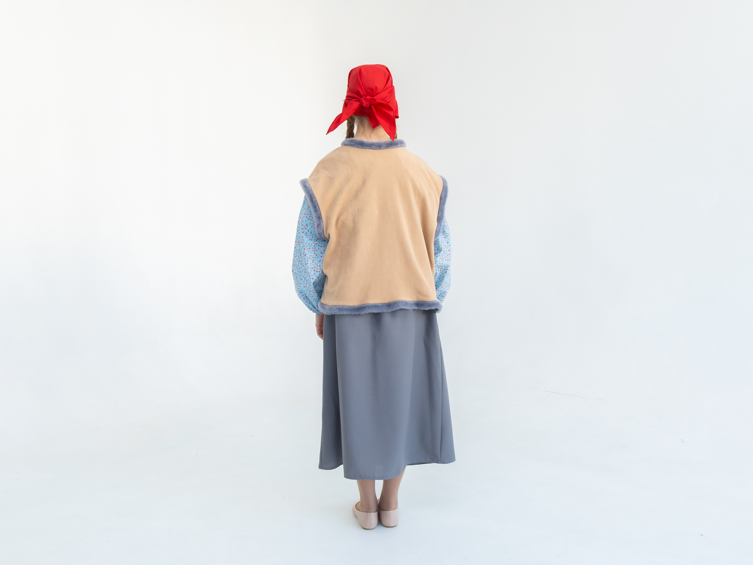 Баба Яга взрослая (юбка, рубашка, жилет, платок на голову)