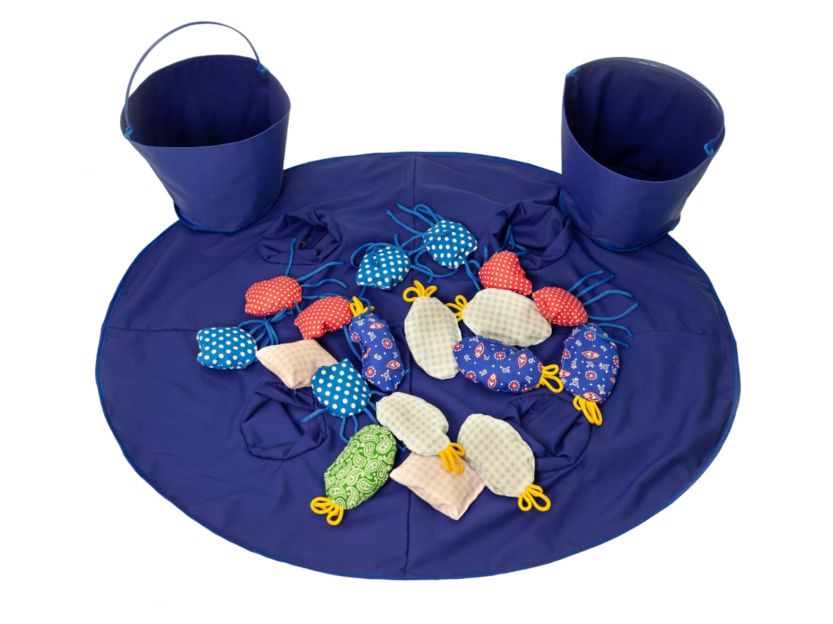 Пруд с рыбками