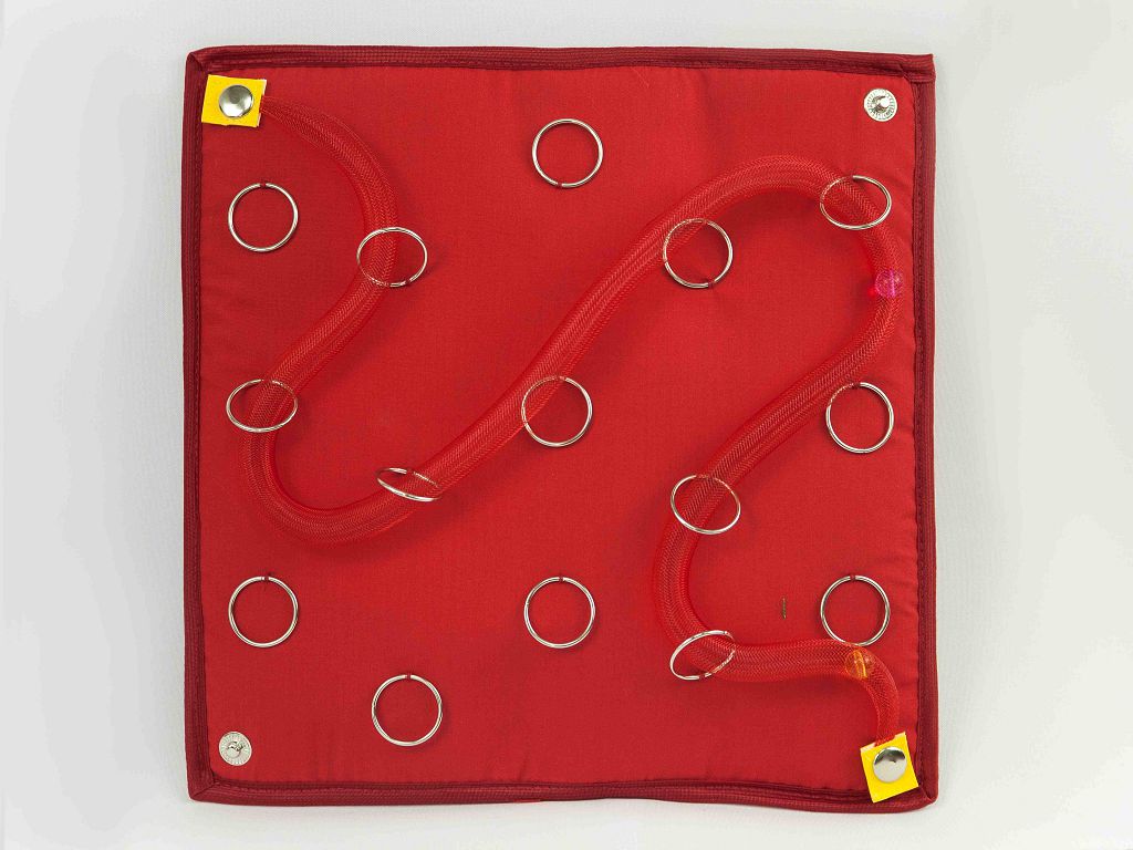 Красный квадрат Лабиринт