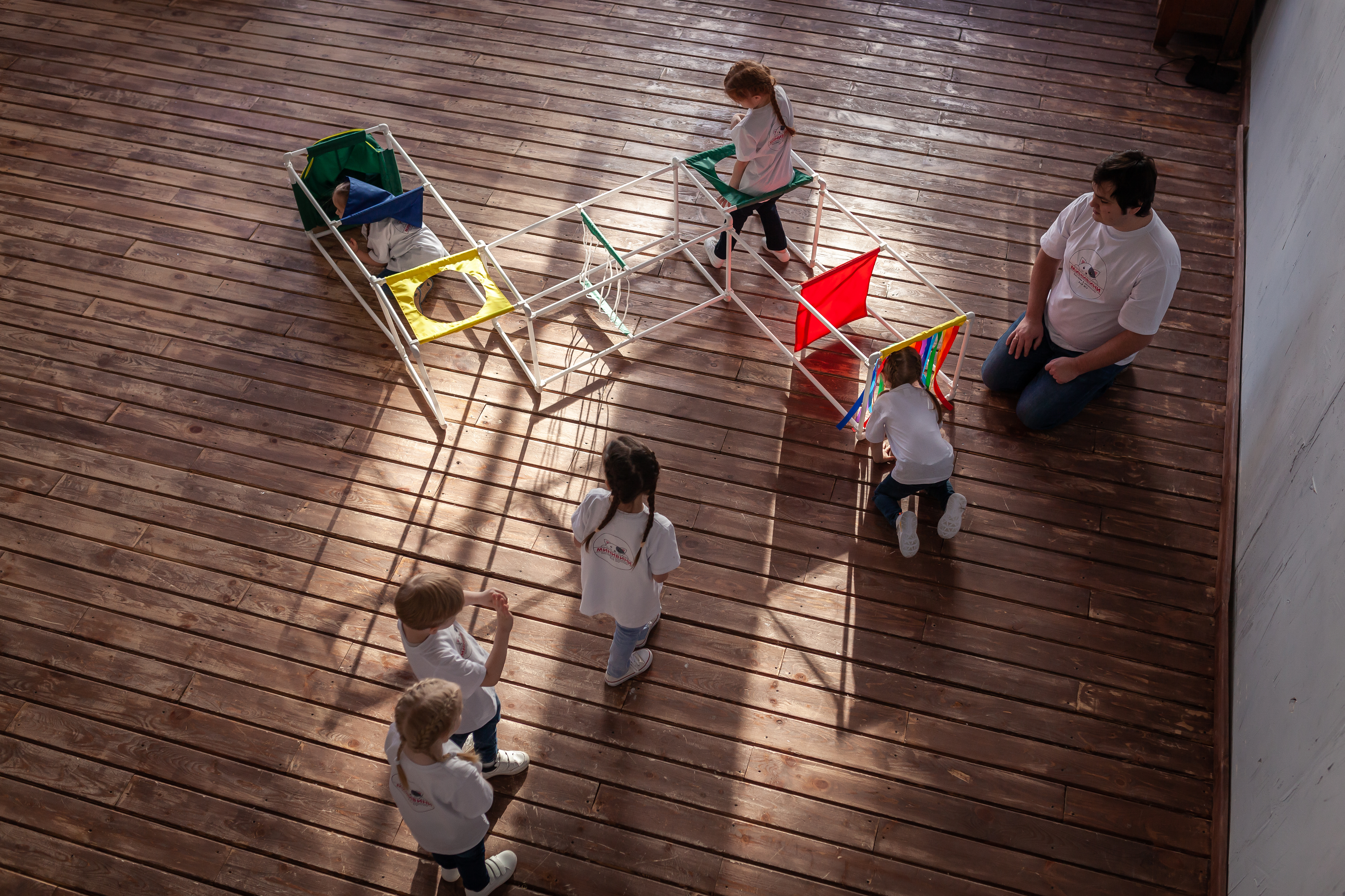 Лабиринт.Трансформируемый напольный комплекс для подлезания, перелезания, перешагивания