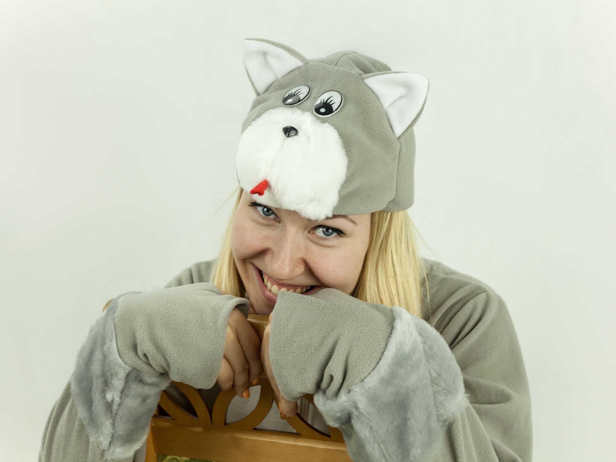 Кот (комбинезон + шапочка)