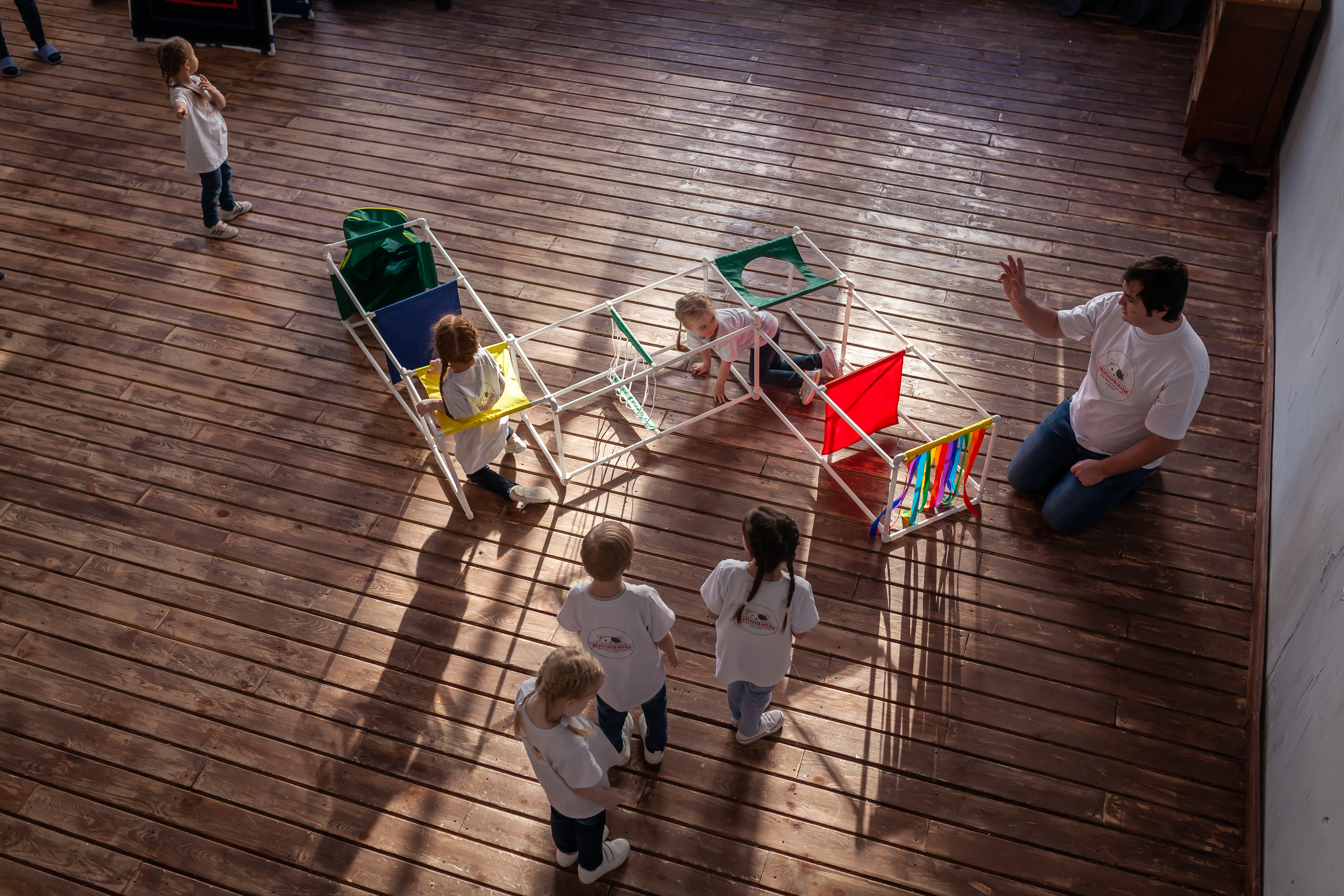 Лабиринт.Трансформируемый напольный комплекс для подлезания, перелезания, перешагивания