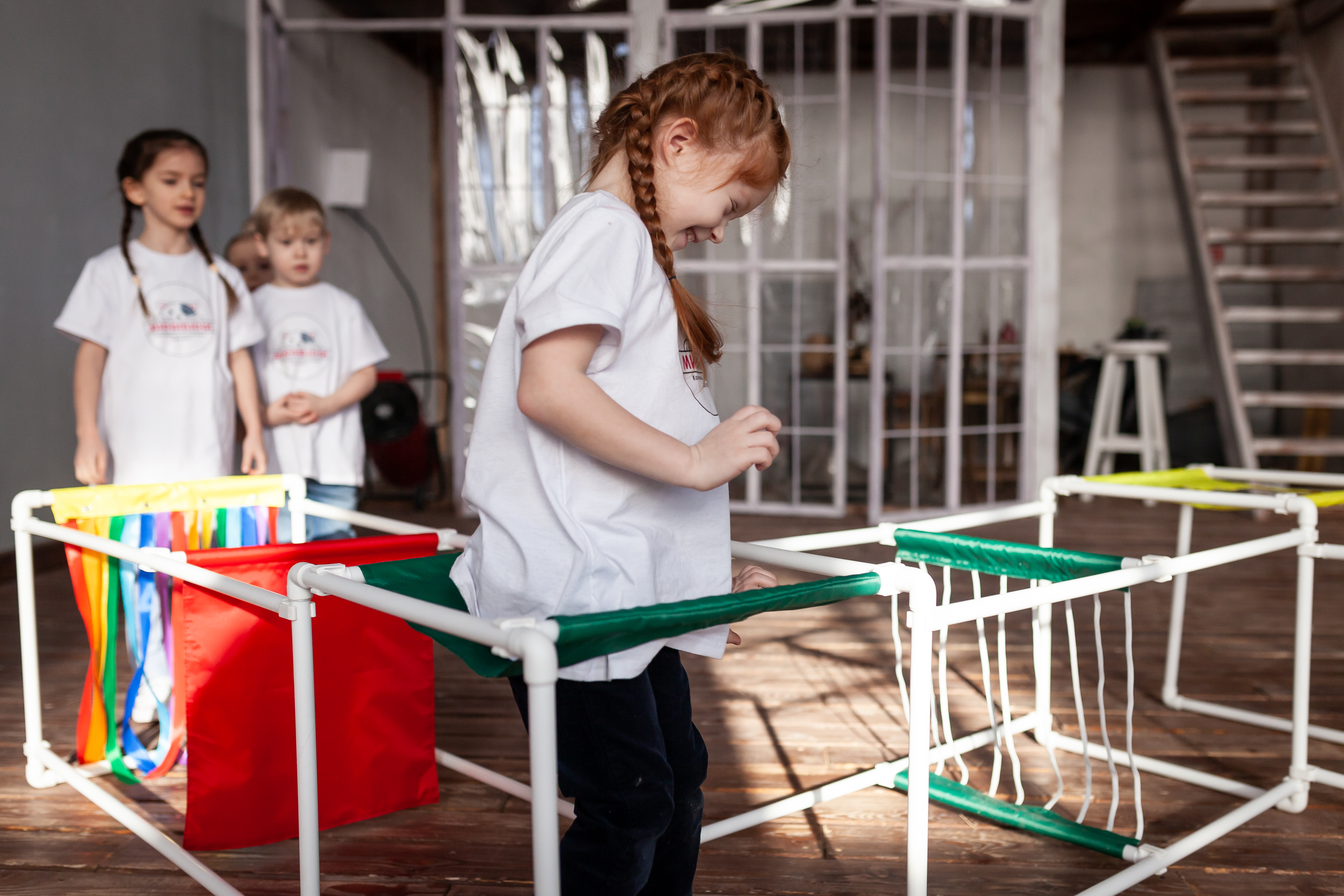 Лабиринт.Трансформируемый напольный комплекс для подлезания, перелезания, перешагивания