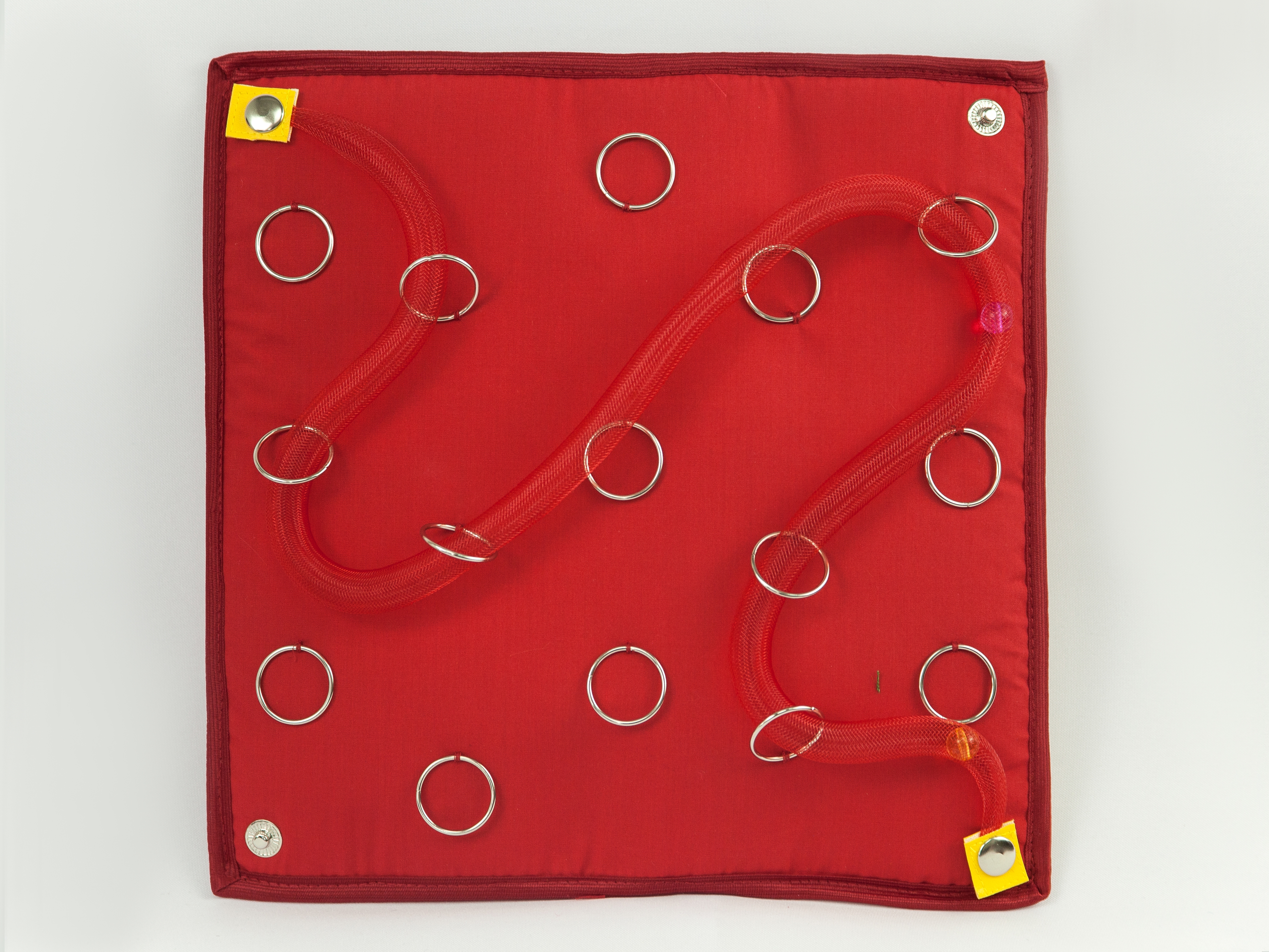 Красный квадрат Лабиринт